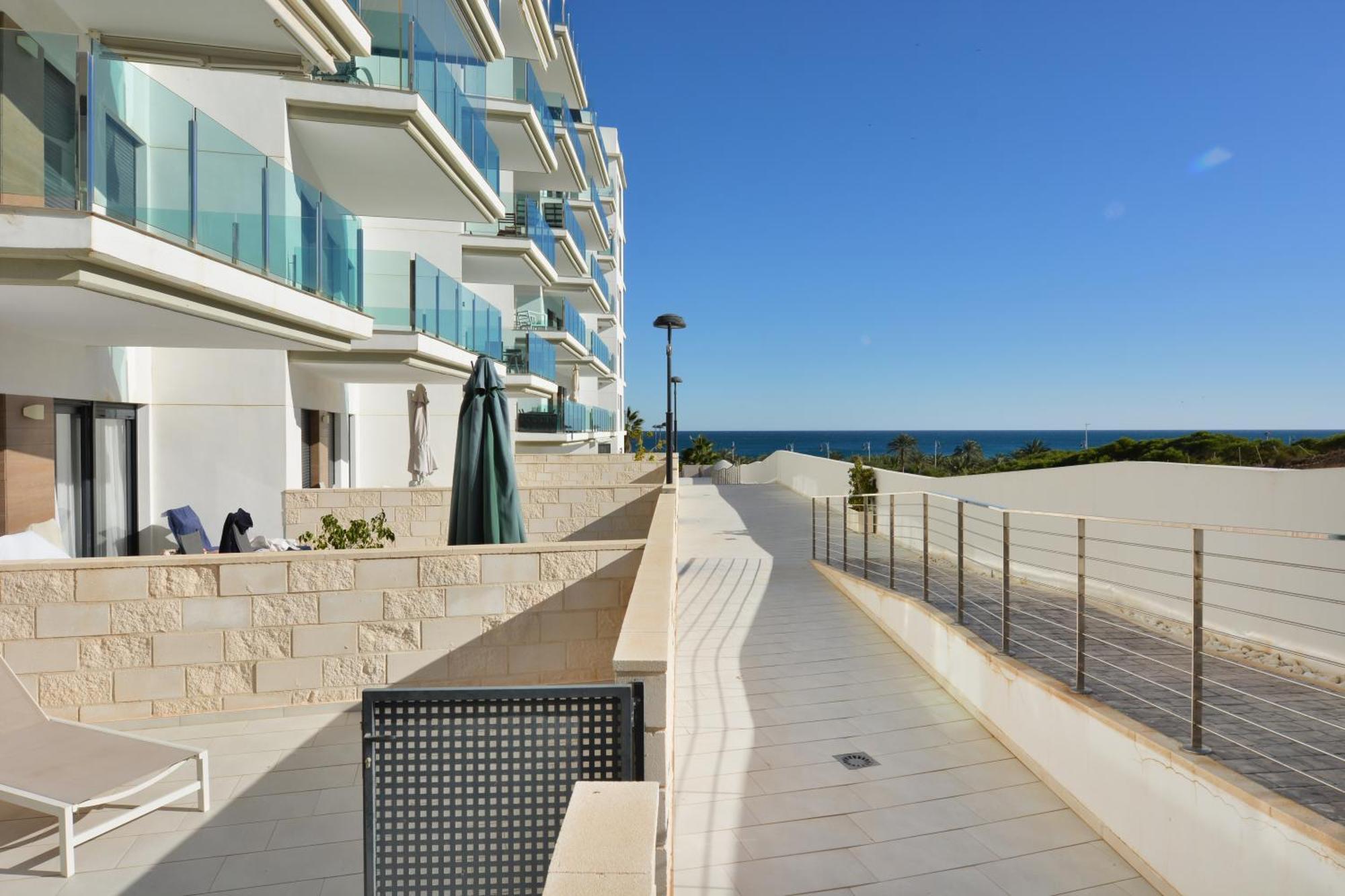 Beachfront Luxury Apartments By Nras Arenales del Sol Phòng bức ảnh