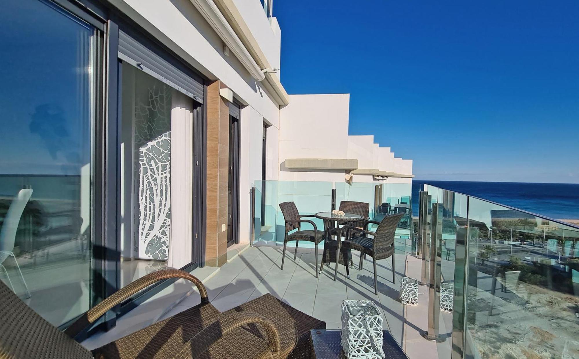 Beachfront Luxury Apartments By Nras Arenales del Sol Phòng bức ảnh