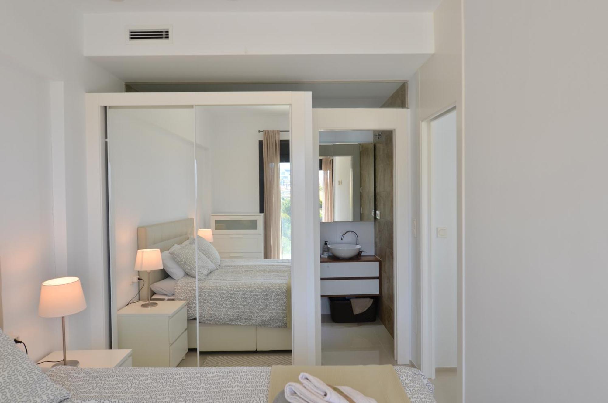 Beachfront Luxury Apartments By Nras Arenales del Sol Phòng bức ảnh