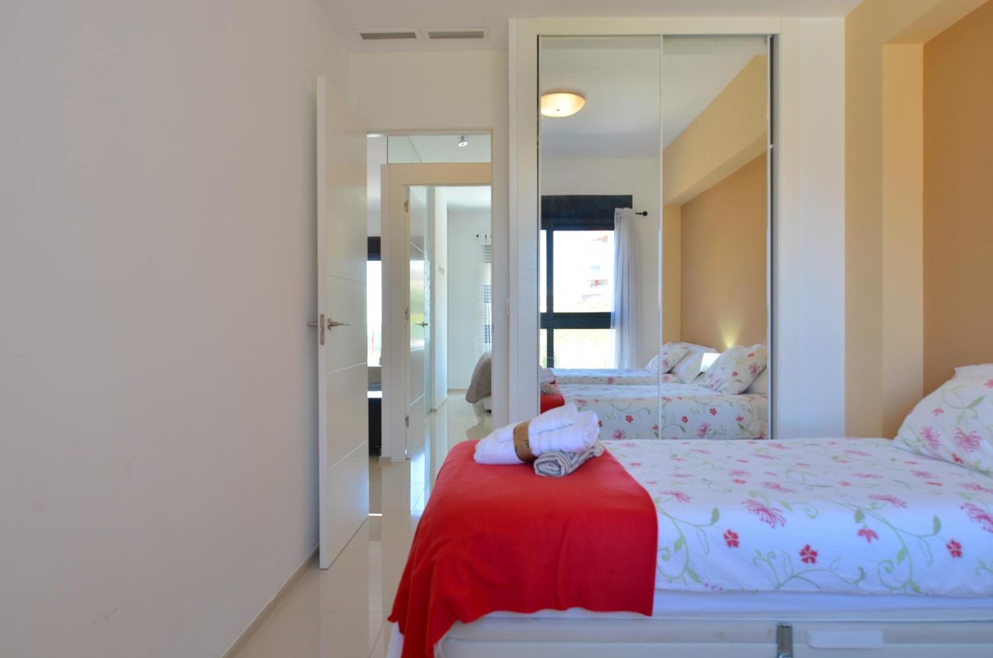 Beachfront Luxury Apartments By Nras Arenales del Sol Phòng bức ảnh